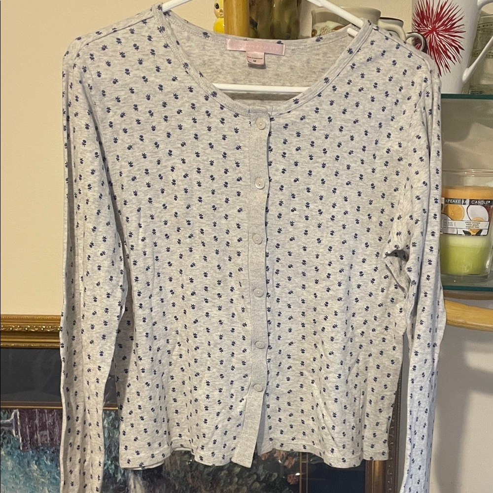 Victoria's Secret Light Gray and Blue sleep wear 000776